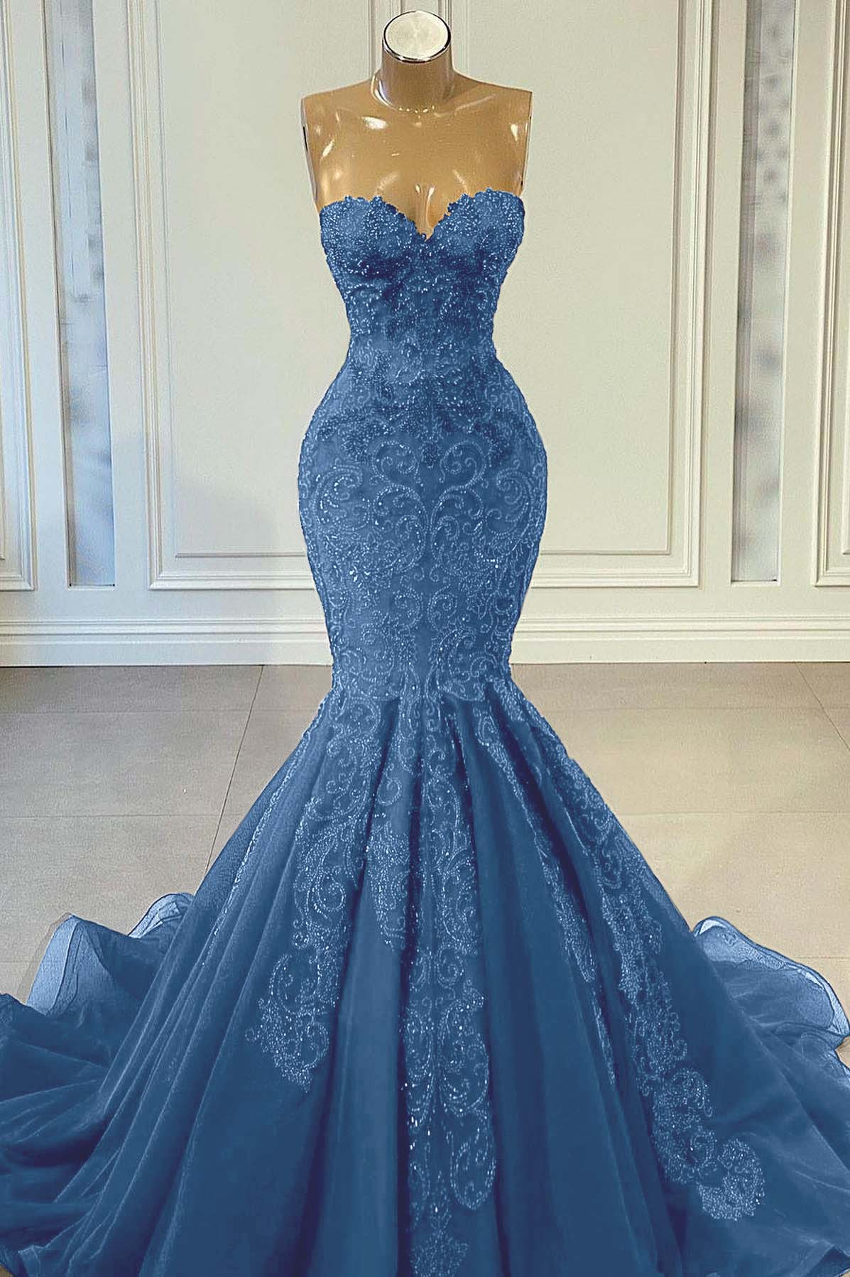 Red Sweetheart Sleeveless Mermaid Prom Dress with Beadings