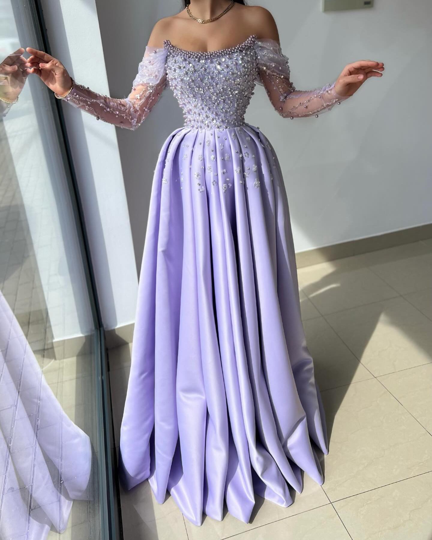 Beautiful Lilac Off-the-Shoulder Long Sleeves Prom Dresses Long With Beads Pearls