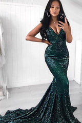 Glamorous Dark Green Sequined V-Neck Sleeveless Mermaid Prom Dress Online