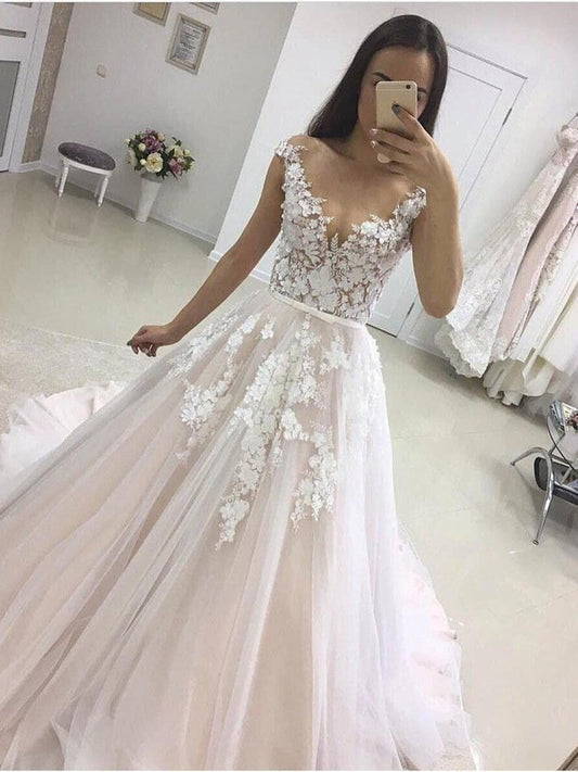 Princess Sweetheart Classic A-line Long Wedding Dress in Tulle Lace