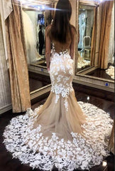 Elegant Off-the-Shoulder Mermaid Wedding Gown with Appliques Lace and Backless Design