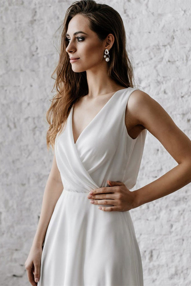 Long V-Neck Wedding Dress Without Sleeves