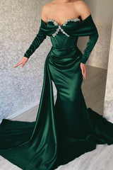 Elegant Sweetheart Portrait Long Sleeves Mermaid Prom Dress with Rhinstone Ruffles