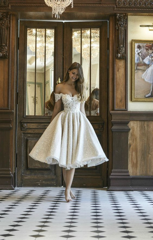 Elegant Short A-line Bridal Gown with Off-the-Shoulder Neckline and Lace Appliques