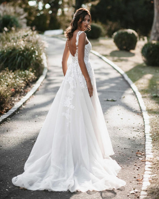 Elegant A-line Long Wedding Dress with V-neck and Backless Tulle Lace