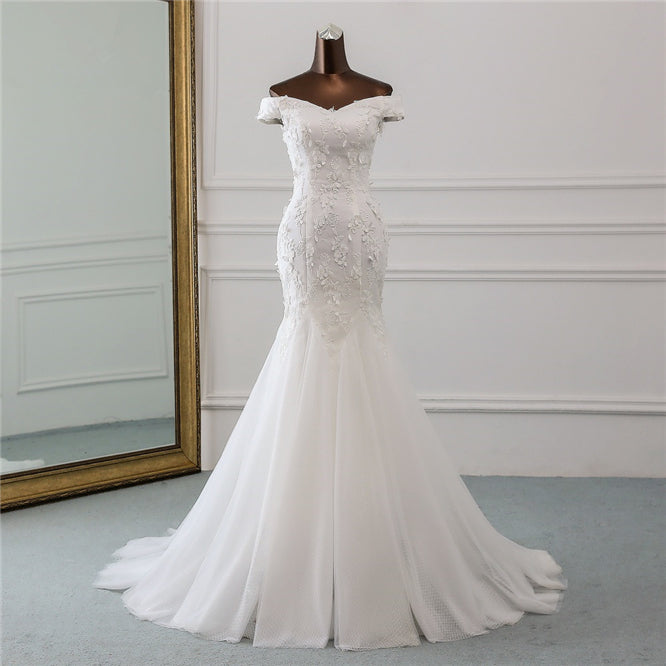 Elegant Mermaid Bridal Gown with Off-The-Shoulder Tulle Lace