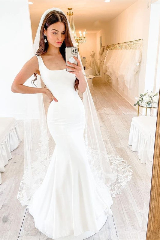 Mermaid Wedding Dress in Charmeuse with Square Sleeveless Design